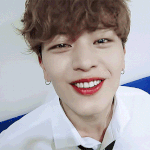 <b>육성재</b> 이거 뭐임..?