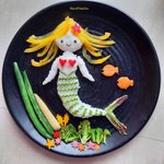 <b>접시</b> 위에 담겨진 작은 동화