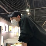 [펜타곤] 남친짤 <b>대회</b>임? 나도 슬쩍