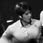 세훉이 <b>수영</b>해서 넓어진 어깨