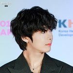 [댓글부탁해] 코랑 입술에 <b>미인점</b> 너무 이쁨.......