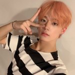 온이 <b>비슷</b>한 셀카 3장ㅋㅋㅋ