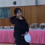 조유리 과거사진만 보면 ㄹㅇ <b>친근</b>하게 생기지않음?