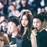 프듀 여자<b>버전</b> 둘다 비주얼은 대박임