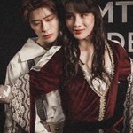[NCT즌] 아니 이거 너무 뱀파이어<b>귀족</b>같음