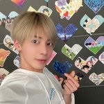 [TXT] 근데 태현이 다시 <b>탈색</b>하는건가?