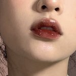 [댓글부탁해] 이 립 ㅈㄴ 예쁘다 이런 <b>틴트</b> 없냐