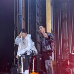 [더보이즈] 크래커 마이크 커스텀 해준거 맞지??