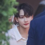 [세븐틴] <b>윤정한</b> 짧머파 힘차게 등장