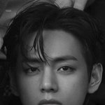 [이것좀봐줘] 뷔 이번 인터뷰 사진 개쩖 ㅠㅠ