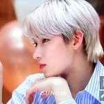 <b>새침</b>한 소년 감성 가득한 男돌
