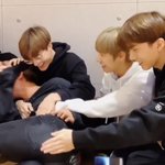 [NCT즌] 박지성 손 ㅈㄴ 웃기네