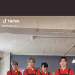 [NCT즌] <b>이</b> <b>옷</b> 뭐같음