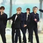 [방탄소년단] <b>잠시</b>  뽀짝한 안무버전(?)을 봤더니