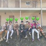 [NCT즌] 아 <b>이마크</b> 설마 이거 스티커 하나씩 다 붙인거냐