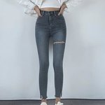 [꼭조언부탁] ++++++++<b>썸남</b>이랑 데이트 가는데 옷좀 골라줘ㅠ
