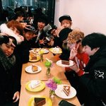 방시혁이 신사옥에서 <b>에그타르트</b> 파는 이유