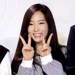 태연 쌍 <b>브이</b>.jpg