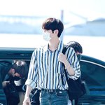 [펜타곤] <b>신원</b>이 맨날 햄버거 옷입고