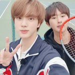 [방탄소년단] 테니스 <b>코치</b>님이 석진이 새로운 사진 올려주심