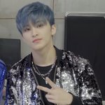 [NCT즌] 이마크 글로벌샵 포카 이 <b>착장</b> 이 얼굴이라는거지?
