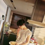 [TXT] 어쩌구 <b>선정</b> 세상에서 빵 제일 아련하게 먹는 사람 1위