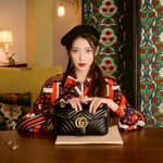 아이유 구찌 <b>공홈</b>에 올라온 사진