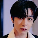 <b>겜블러</b> 컨셉이라니... 찢었다