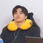 [NCT즌] 거의 <b>식빵</b>굽는 고양이