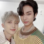 [펜타곤] 이렇게<b>라도</b> 보니까