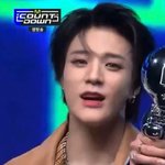 [NCT즌] 야 <b>이젠</b>오 울 뻔한 거 아니냐