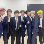 방탄지민 정국 머리에 <b>자석</b>달린줄