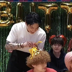 전정국과 밥아저씨와 <b>미니</b>마우스