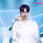 [이대휘] 스타일좋은 <b>대휘</b>