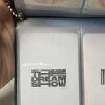 [NCT즌] 근데 드림쇼로고가 이렇게 치우쳐져있나