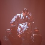 한복입은 <b>유태양</b>
