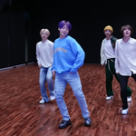 [모두드루와] 어제 방탄 버터 안무영상 전정국 <b>시강</b>