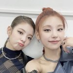 [모두드루와] <b>리아</b> 얼굴 ㅈㄴ작다