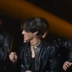 [에이티즈] 정우영 ㅈㄴ귀여운 <b>버릇</b> 발견한 것 같음ㅋㅋㅋ