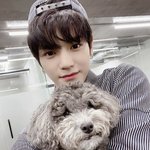 [우리태용님] <b>르네</b>랑 셀카찍는 태용