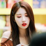 <b>냉온</b> 매력 다 가진 걸그룹 멤버