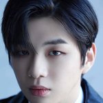 [강<b>다니엘</b>] 유니버스 당첨 포카