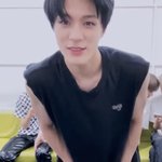 [NCT즌] 이젠오 브이앱에서 이렇게 가까이 <b>오지</b>좀 마러라..