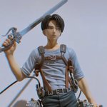 [진격의거인] 이 피규어 있는 <b>병사</b> 있냐