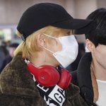 [스키즈] 지성이 <b>비츠</b> 레드 헤드셋 혹시 어떤 모델일까요?