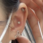 갑자기 피어싱 뚫은거 <b>개맘</b>에안드는데 어캄