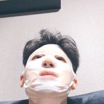 메이크업해야지 외출하는 남자 송윤형..