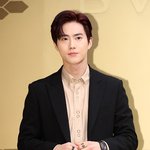 [모두드루와] 대학선배 느낌나는 남돌.jpg