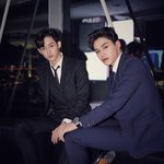 [NCT즌] <b>조심</b>스럽게 내밀어보는