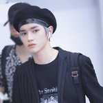 [NCT즌] 이때랑 똑같은 모자랑 <b>자켓</b>이넹